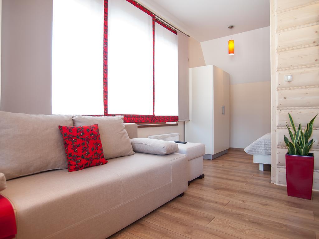 Domek & Apartament Na Ogrodzie Suche Kültér fotó